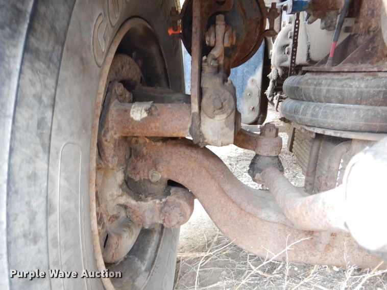 image for item DK3481 1995 Ford LT8000  dump truck