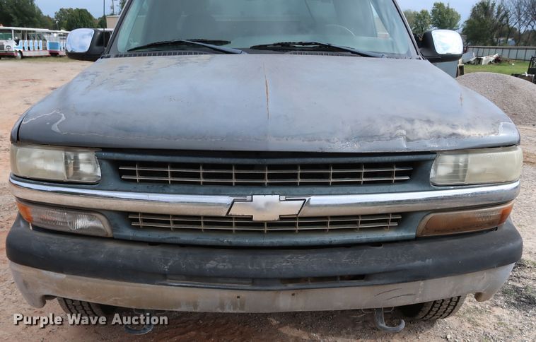 image for item DL0640 2001 Chevrolet Silverado 1500  Ext. Cab pickup truck