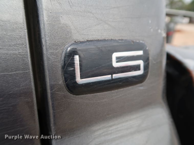 image for item DL0640 2001 Chevrolet Silverado 1500  Ext. Cab pickup truck