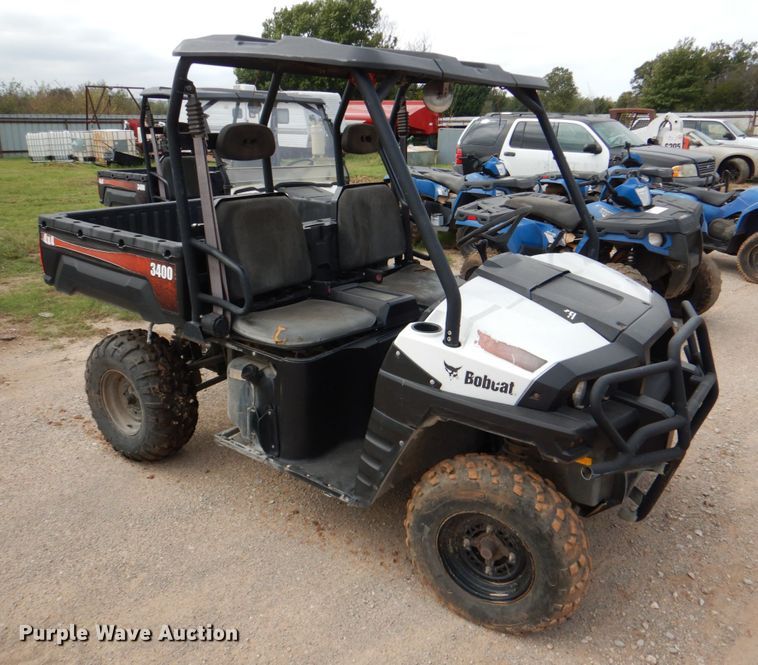 image for item DL0641 2011 Bobcat 3400GC  utility vehicle