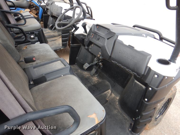 image for item DL0641 2011 Bobcat 3400GC  utility vehicle