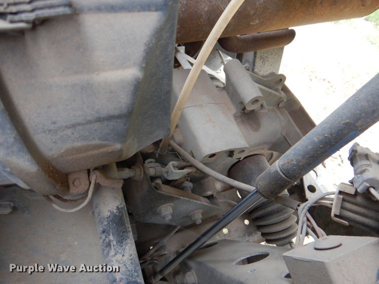 image for item DL0641 2011 Bobcat 3400GC  utility vehicle