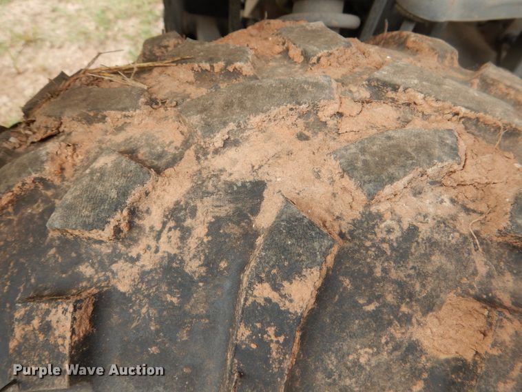 image for item DL0641 2011 Bobcat 3400GC  utility vehicle