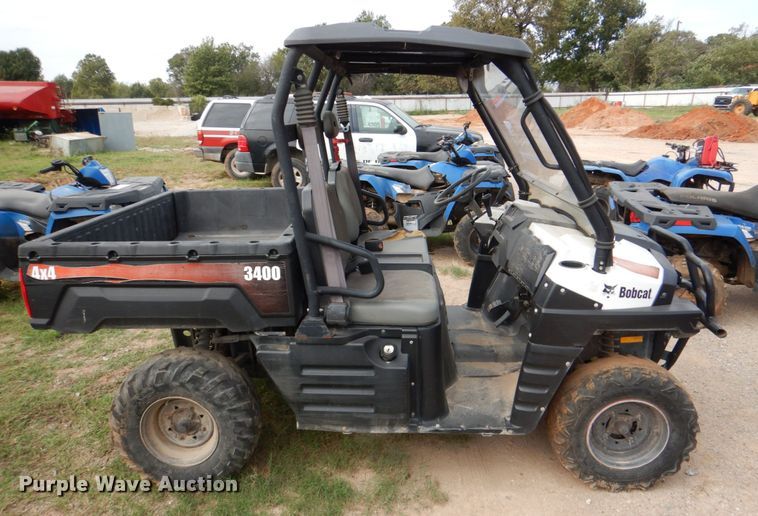 image for item DL0642 2012 Bobcat 3400GC  utility vehicle