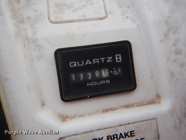 image for item DL0642 2012 Bobcat 3400GC  utility vehicle