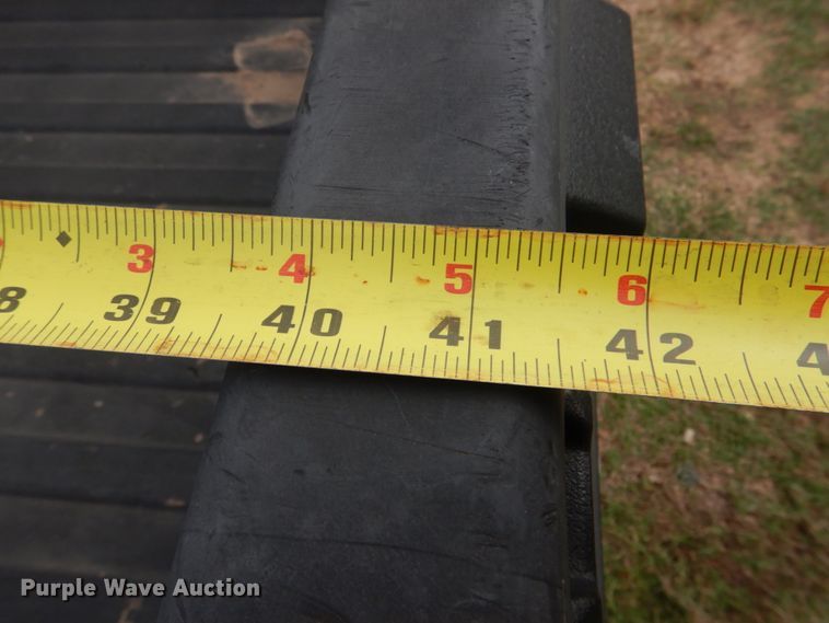 image for item DL0642 2012 Bobcat 3400GC  utility vehicle