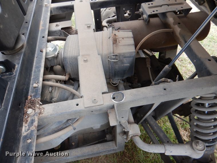 image for item DL0642 2012 Bobcat 3400GC  utility vehicle