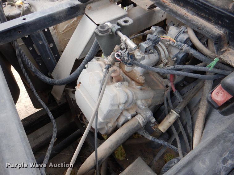 image for item DL0642 2012 Bobcat 3400GC  utility vehicle