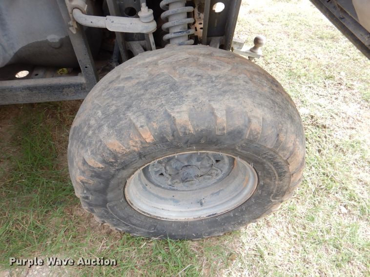 image for item DL0642 2012 Bobcat 3400GC  utility vehicle