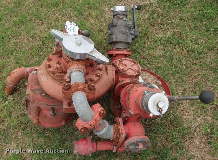 image for item DL0659 Waterous pump