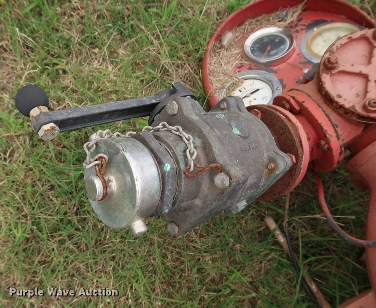 image for item DL0659 Waterous pump