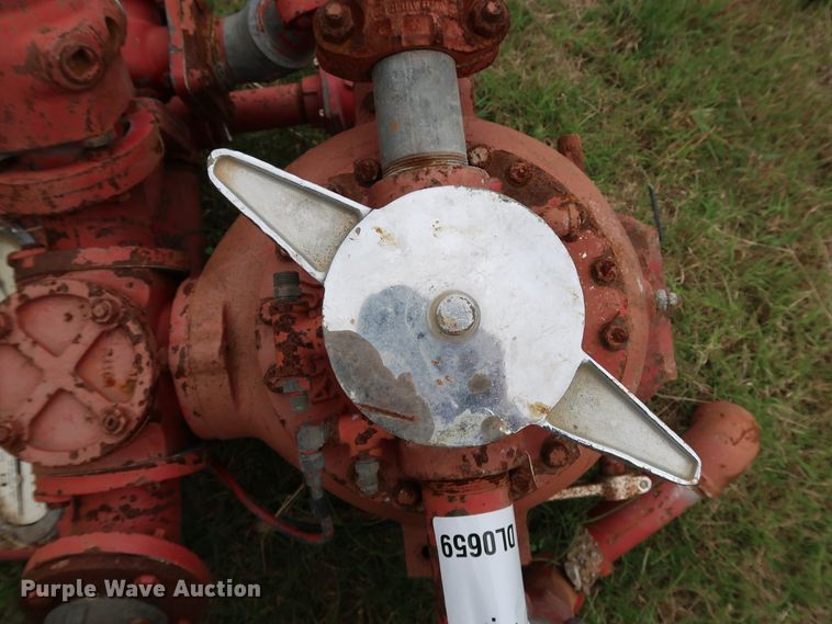 image for item DL0659 Waterous pump