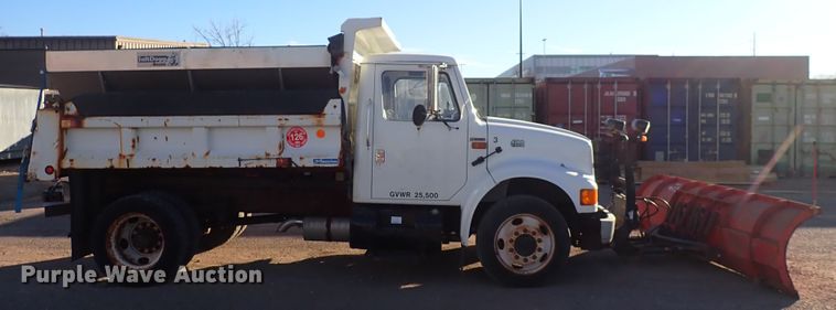 image for item DN2454 2002 International 4700  dump truck