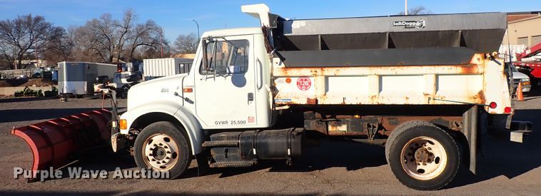 image for item DN2454 2002 International 4700  dump truck