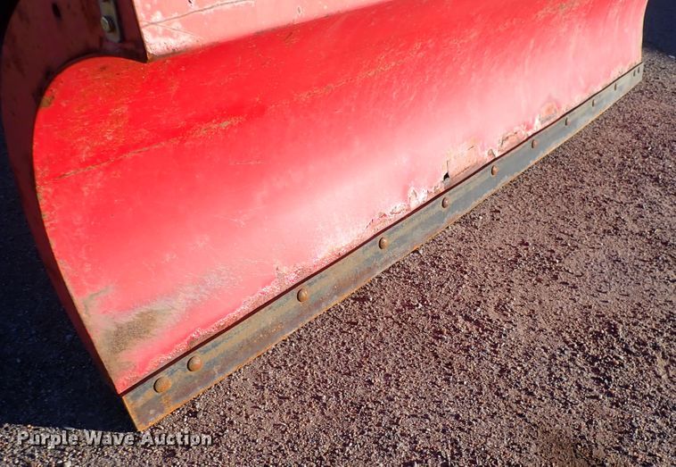 image for item DN2454 2002 International 4700  dump truck