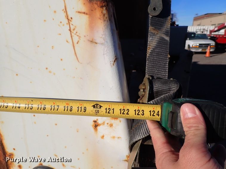 image for item DN2454 2002 International 4700  dump truck