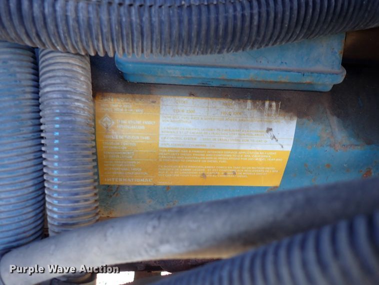 image for item DN2455 2002 International 4700  dump truck