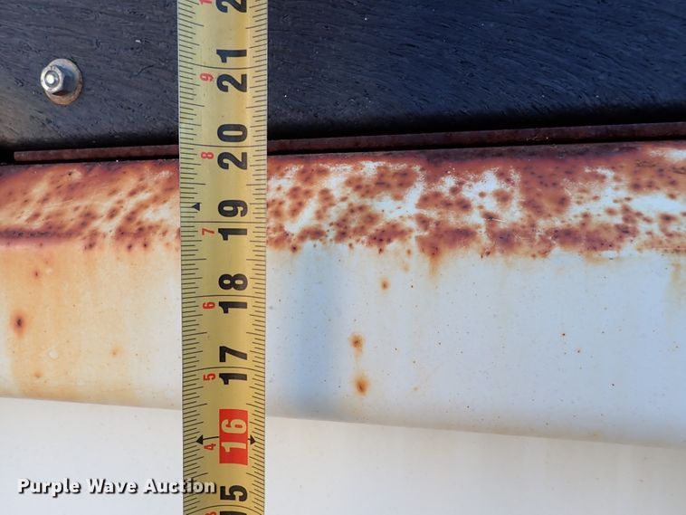 image for item DN2455 2002 International 4700  dump truck