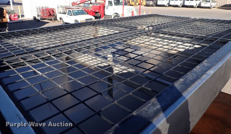 image for item DN2455 2002 International 4700  dump truck