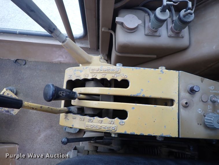 image for item DN2475 1986 Caterpillar 120G  motor grader