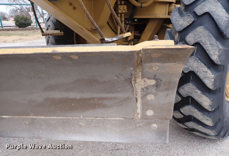 image for item DN2475 1986 Caterpillar 120G  motor grader
