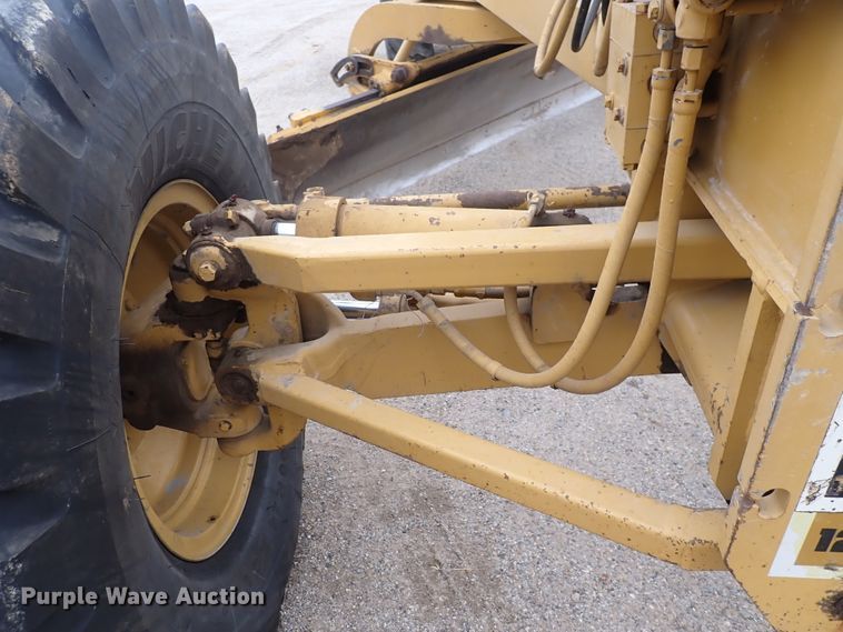 image for item DN2475 1986 Caterpillar 120G  motor grader