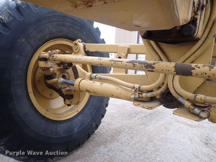 image for item DN2475 1986 Caterpillar 120G  motor grader