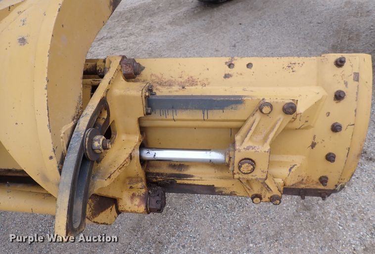 image for item DN2475 1986 Caterpillar 120G  motor grader