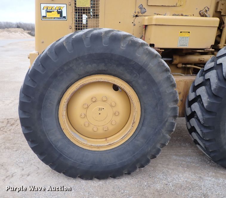 image for item DN2475 1986 Caterpillar 120G  motor grader