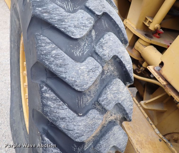 image for item DN2475 1986 Caterpillar 120G  motor grader