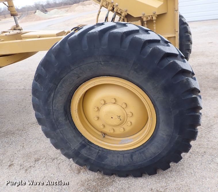 image for item DN2475 1986 Caterpillar 120G  motor grader