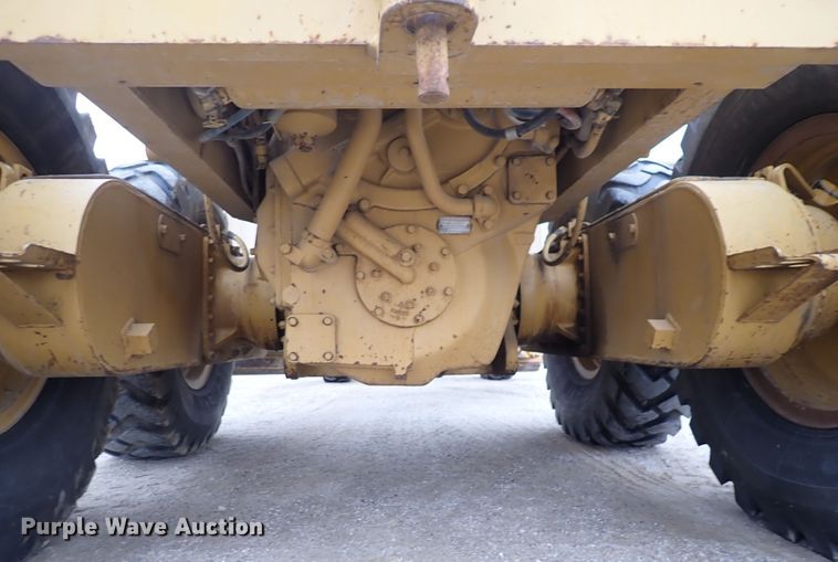 image for item DN2475 1986 Caterpillar 120G  motor grader