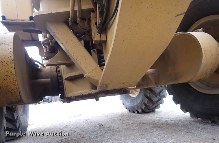 image for item DN2475 1986 Caterpillar 120G  motor grader