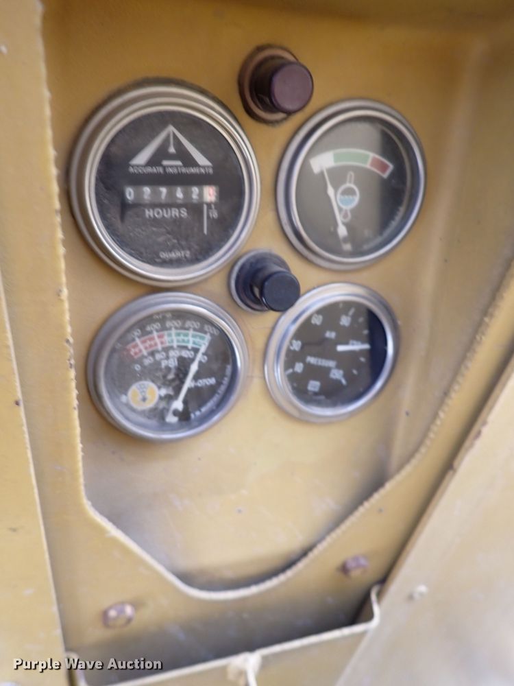 image for item DN2475 1986 Caterpillar 120G  motor grader