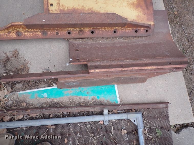 image for item DN2475 1986 Caterpillar 120G  motor grader