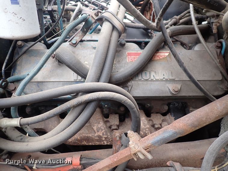 image for item DN2478 1981 International 1754  water truck