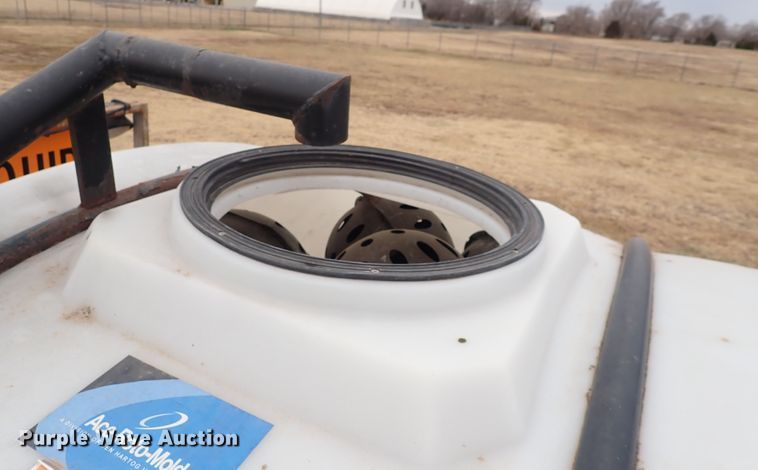 image for item DN2478 1981 International 1754  water truck