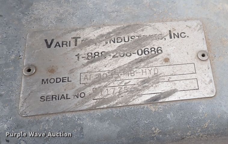 image for item DN2478 1981 International 1754  water truck