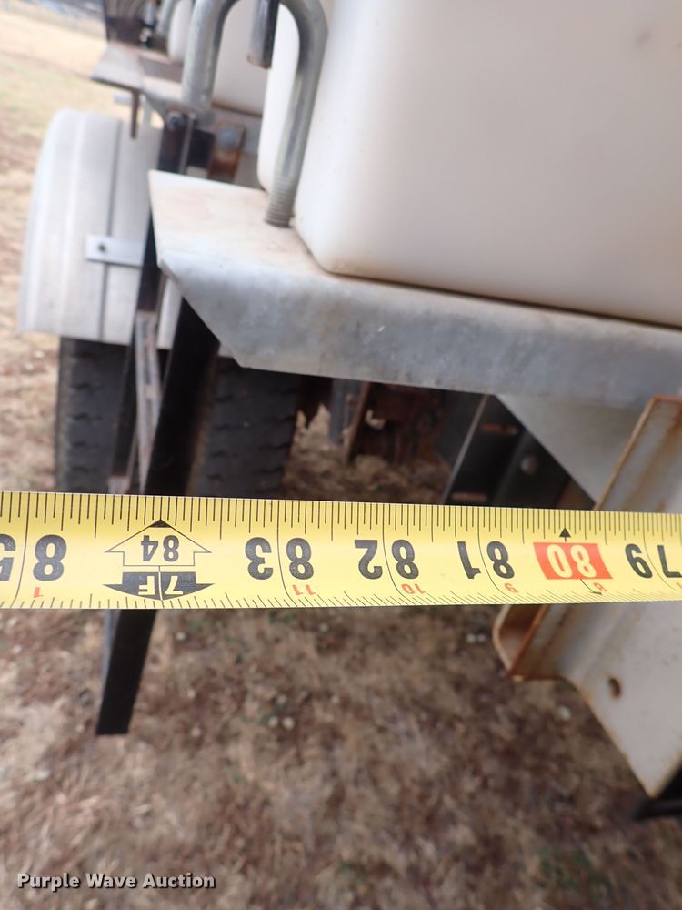 image for item DN2478 1981 International 1754  water truck