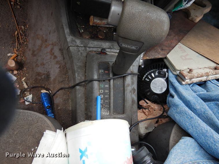 image for item DR1081 1990 Subaru Legacy