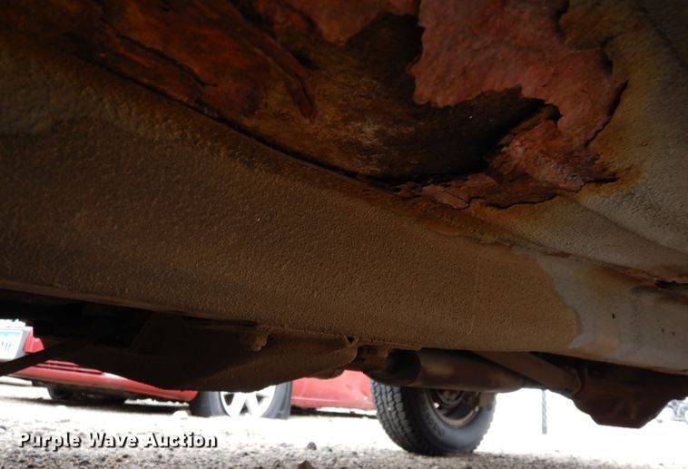 image for item DR1085 1996 Jeep Cherokee  SUV