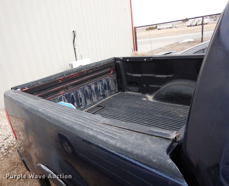 image for item DR1087 2004 Ford F150  SuperCrew pickup truck