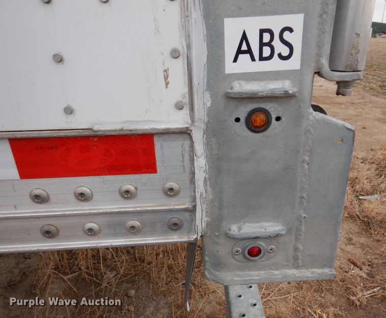 image for item DR1092 2016 Hyundai Translead  dry van trailer