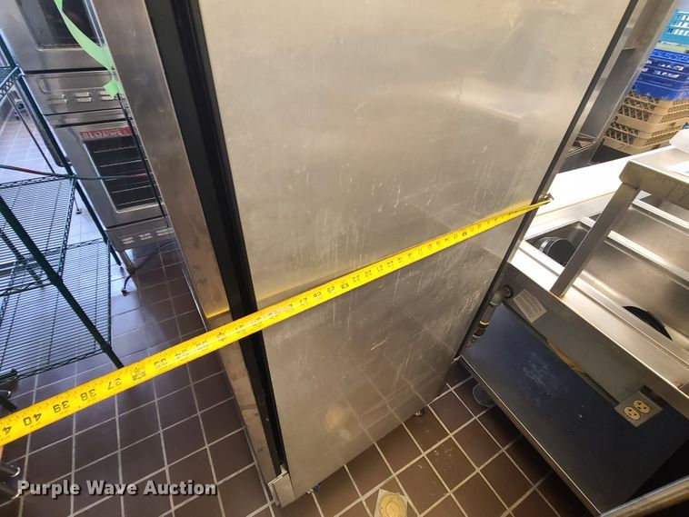 image for item GB9202 True  refrigerator