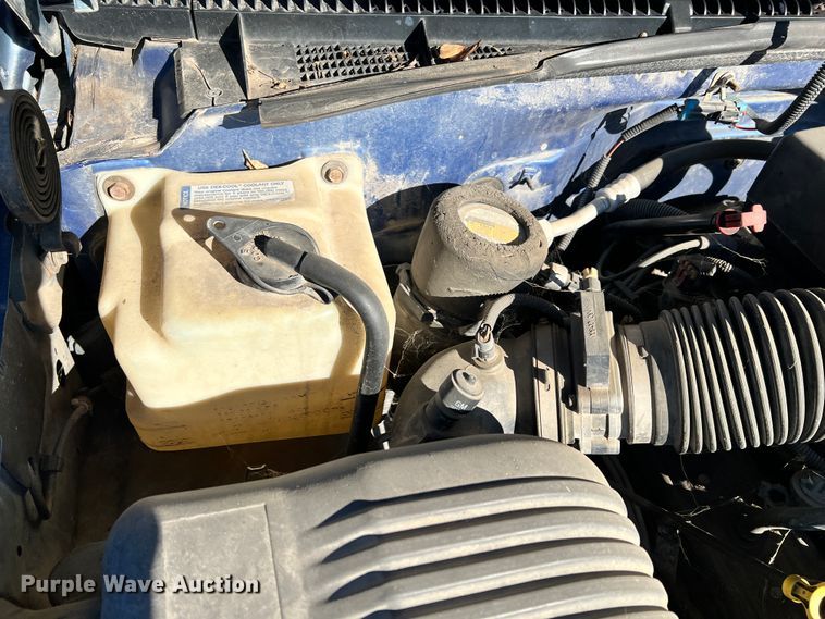 image for item ID9652 1997 Chevrolet C1500  Ext. Cab pickup truck