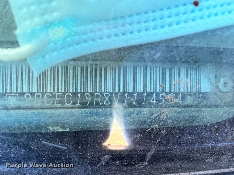 image for item ID9652 1997 Chevrolet C1500  Ext. Cab pickup truck