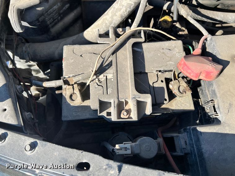 image for item ID9653 2002 Dodge Dakota  Quad Cab pickup truck