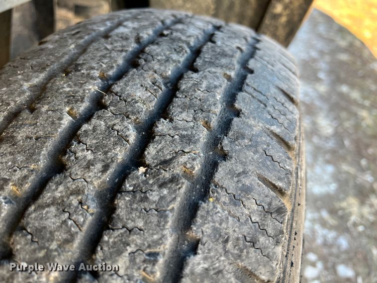 image for item ID9653 2002 Dodge Dakota  Quad Cab pickup truck