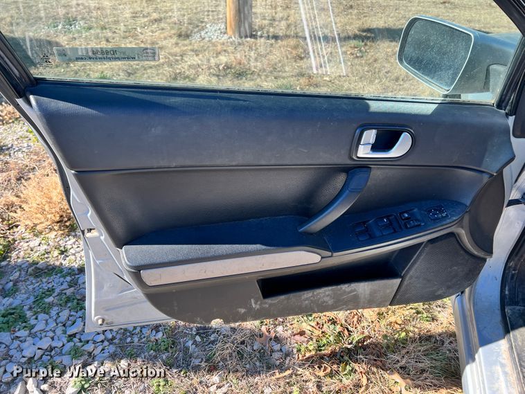 image for item ID9654 2006 Mitsubishi Galant