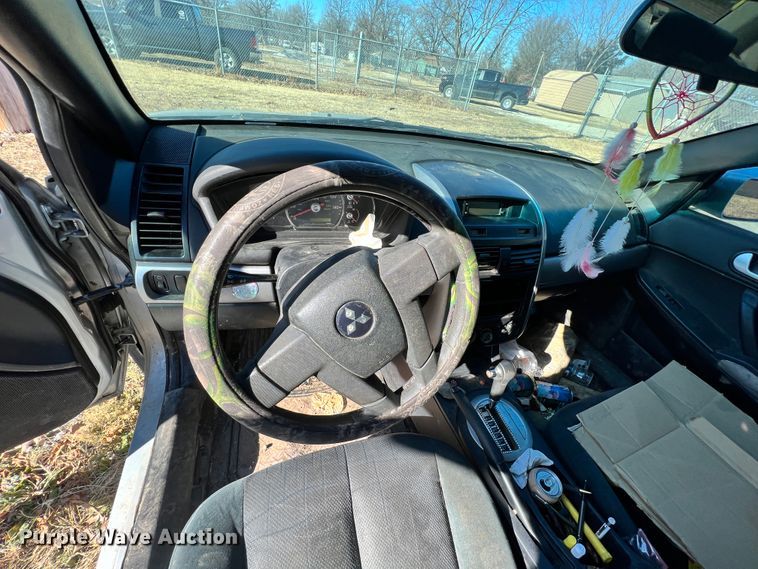 image for item ID9654 2006 Mitsubishi Galant